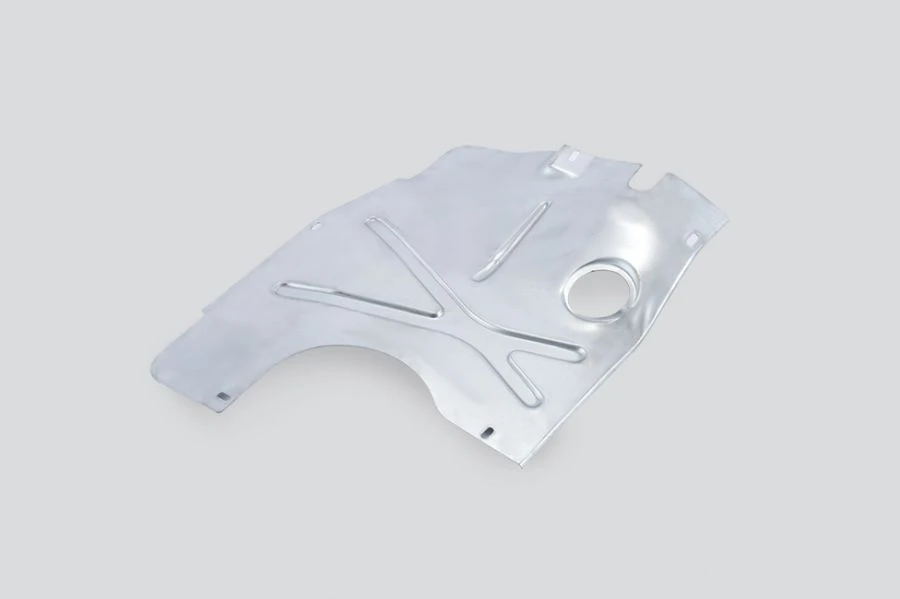 مئزر المحرك الأمامي 316020280205000