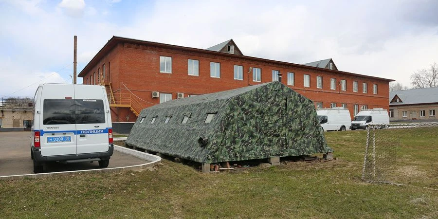 Frame Tents for Outdoor Use - Durable and Insulated