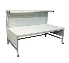 Custom Wooden Packing Table for Efficient Packaging