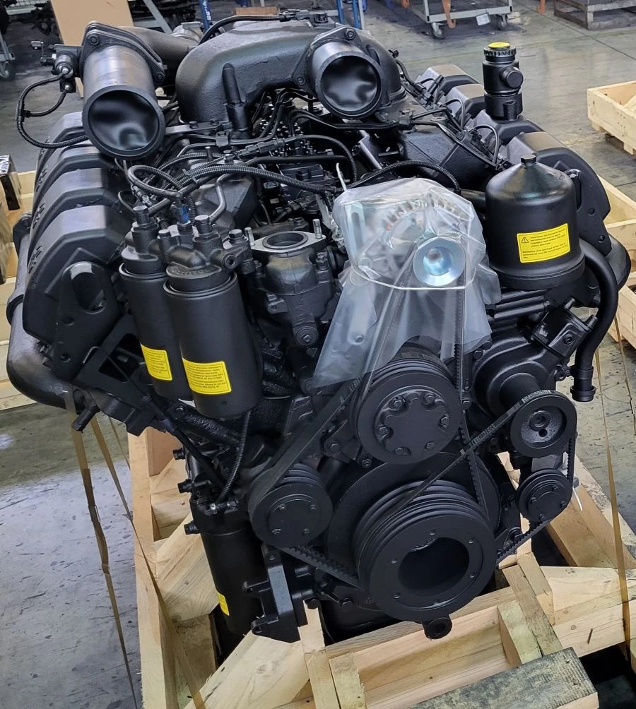 8-Cylinder V-Type Diesel Engine 8487.10 for Bulldozers