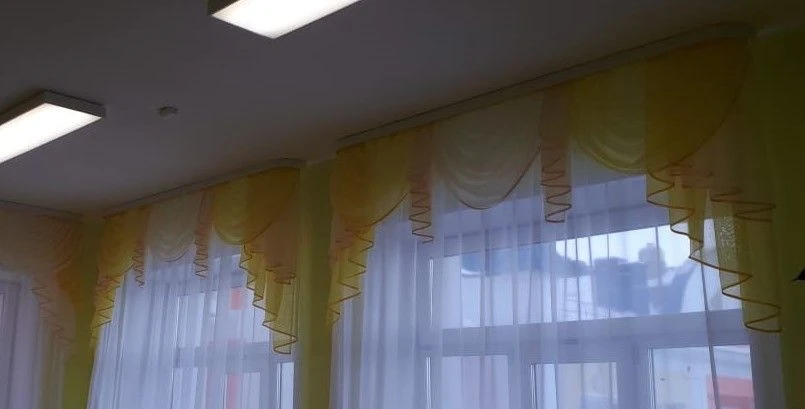 لامبركن مزدوج الجوانب بتصميم قوس - أرتيك