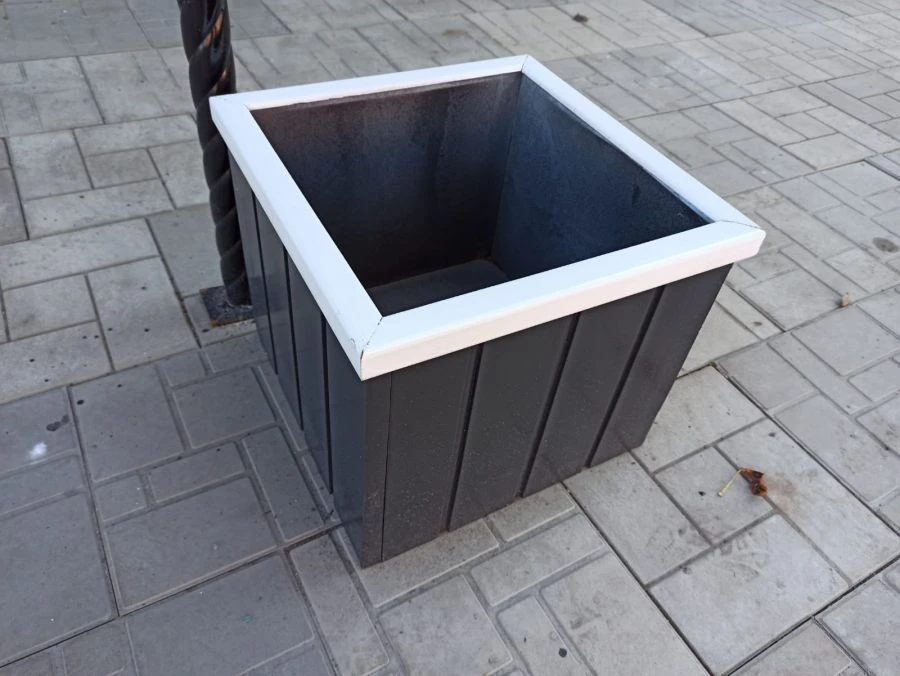 وعاء زهور زخرفي - 350x400 مم، سعة 50 لتر