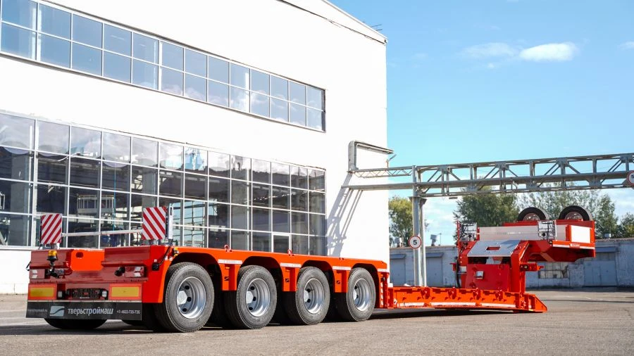 نصف مقطورة تيفيرستروماش 993941 فئة F024 مع نظام تعليق هوائي