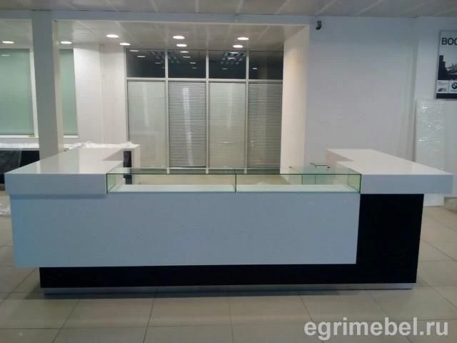 Reception Desk RP-4 with Durable Edges