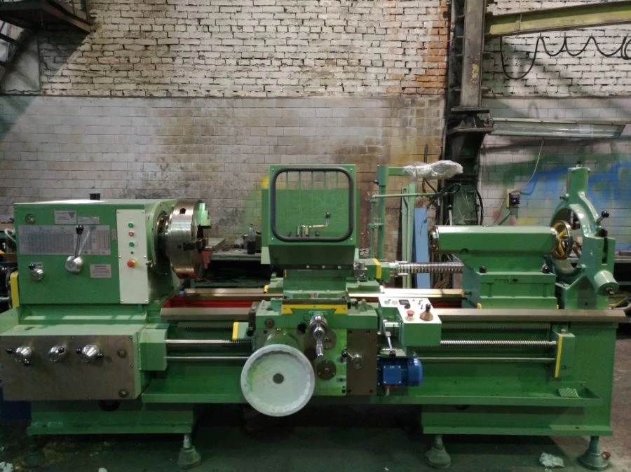 16?40 turning centre lathe