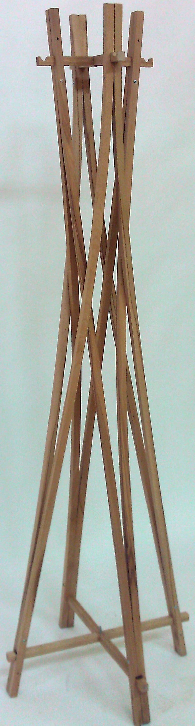 شماعة ملابس أرضية ريل 401