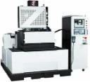 آلة قطع الأسلاك الكهربائية بالتآكل CNC نموذج EV-540