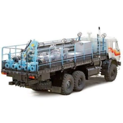 Trucks & Commercial Vehicles